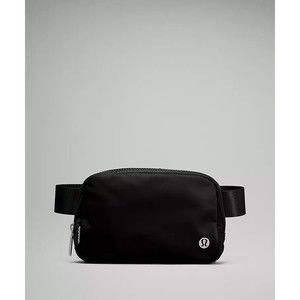 Lululemon Black Everywhere Belt Bag BRAND NEW With Tags